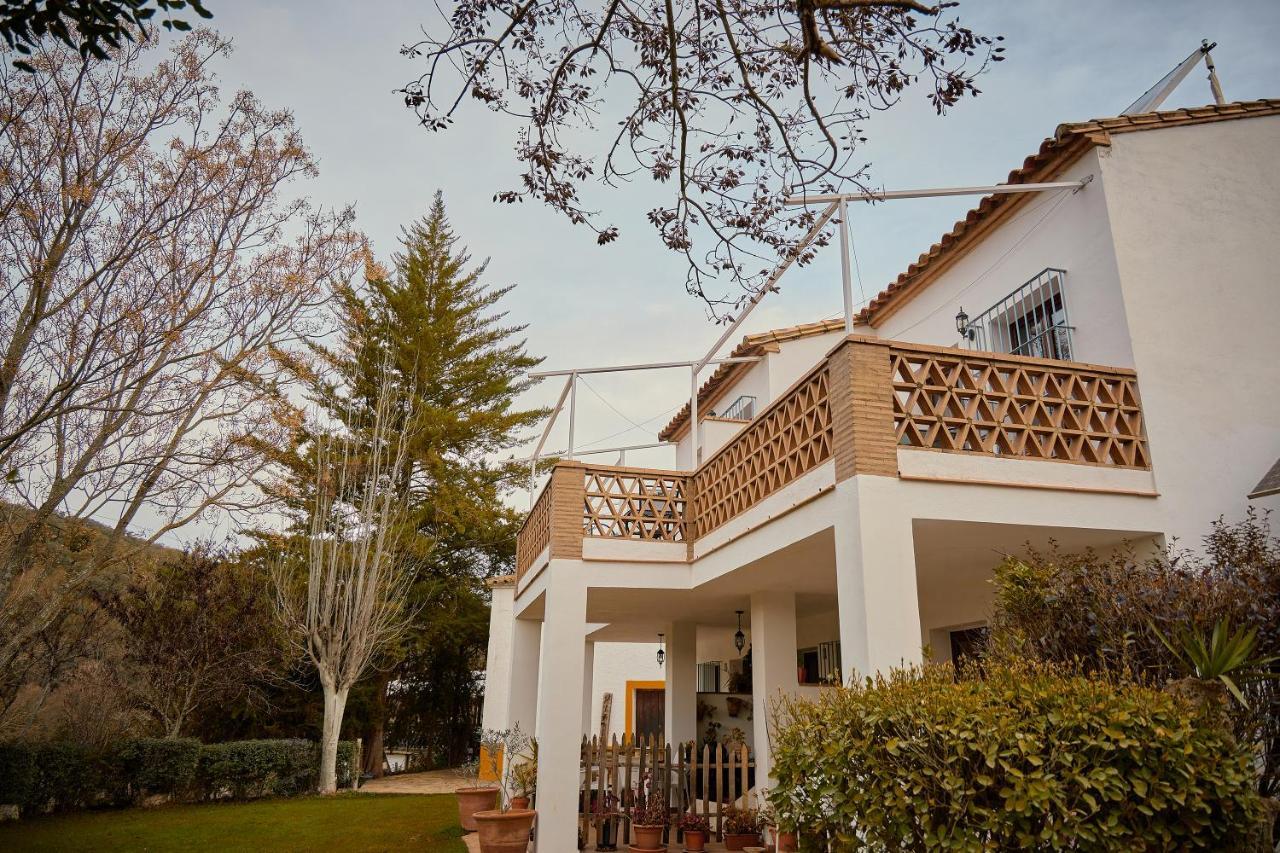 巴坦德拉斯蒙哈斯公寓酒店 San Nicolás del Puerto 外观 照片